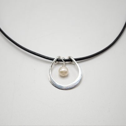 Real Pearl Necklace, Sterling Silver, Pearl Choker, Pearl Leather Necklace, Pearl Necklace, Dainty Silver Pendant Necklace